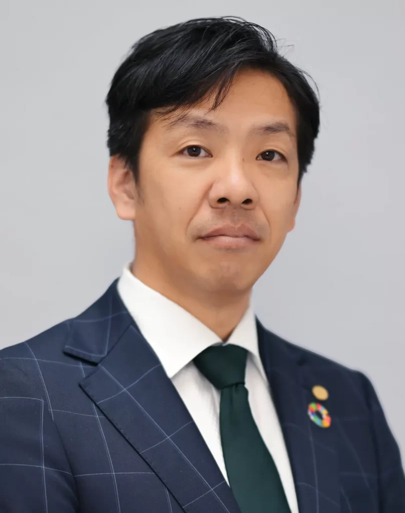 青山 貴一