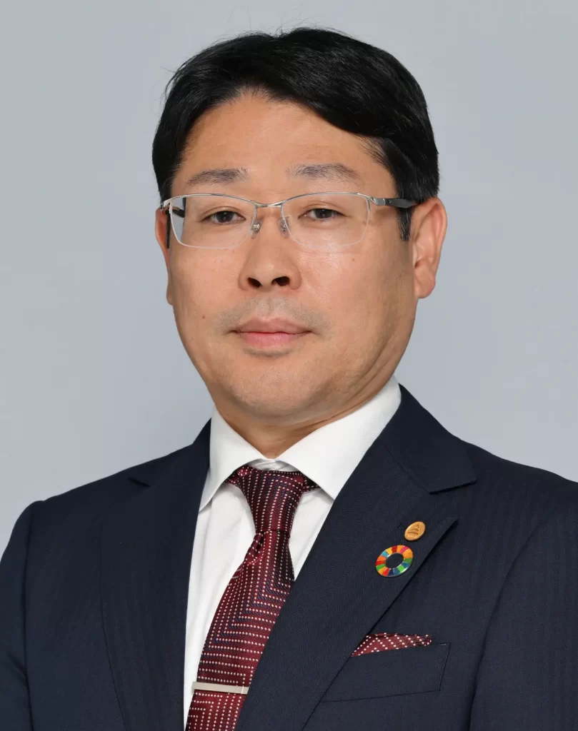 坪山 潤