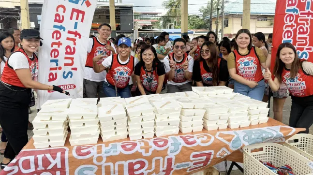 セブ市内　パシル地区のベルジュムストリートにあるチルドレンズパーク&プレイグラウンド