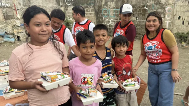 セブ市内　バランガイ ロレガのシティオ サマヨにある広場